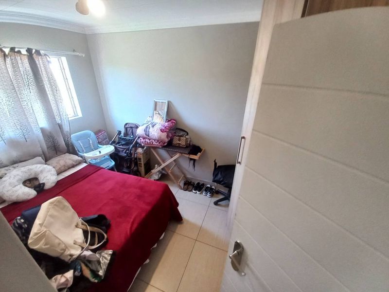 Spacious Living and Peace of Mind in Grand West Estate! - Photo 6