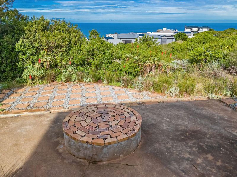 4 Bedroom House for Sale in Pinnacle Point - Photo 10