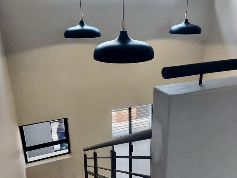 1 bedroom Loft unit in a small Security Estate!! - Photo 3