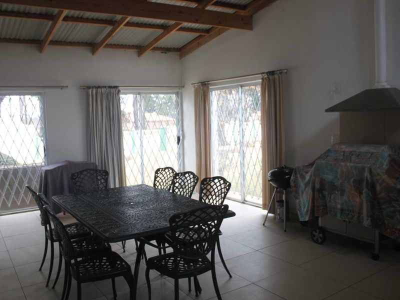 LUCRATIVE GUEST HOUSE - Photo 6