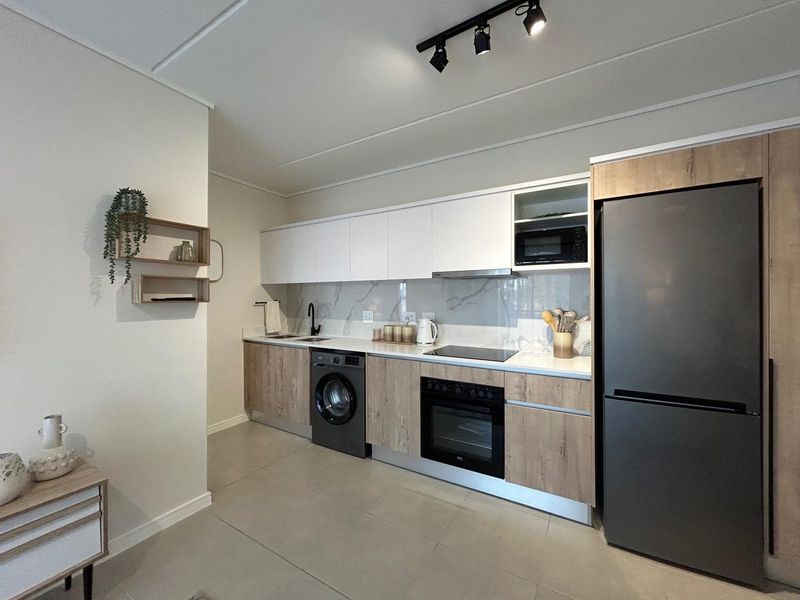 Modern Fully Furnished 1 Bedroom Apartment in De Aan-Zicht Estate, Richwood - Photo 4