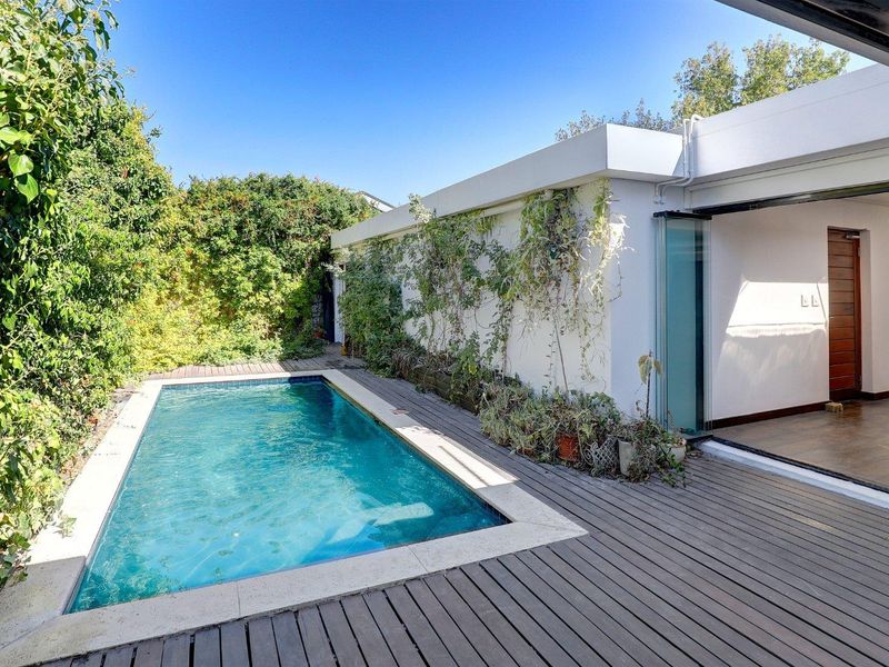 Elegant and spacious family home in Welgemoed - Photo 4