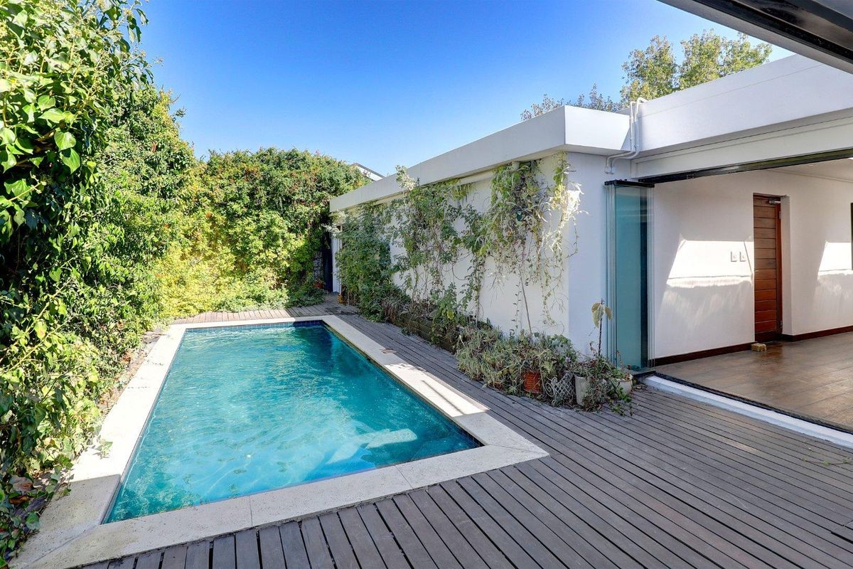 Elegant and spacious family home in Welgemoed - Photo 4