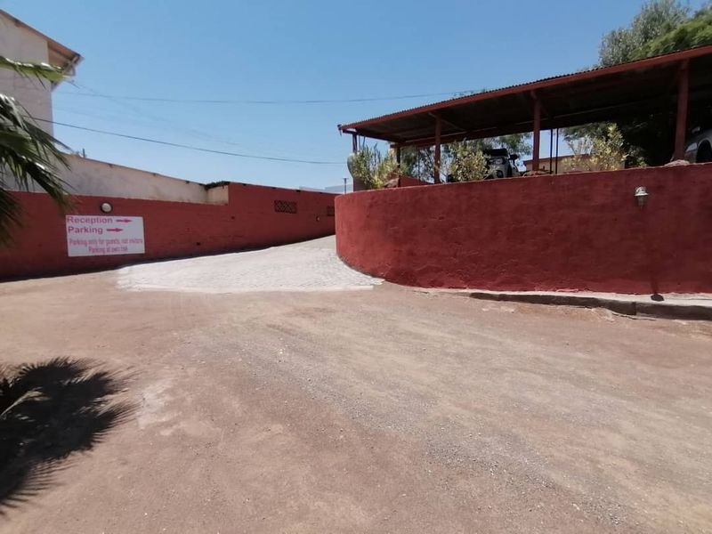 Beautiful and popular guest house for sale in Keetmanshoop – Namibia - Photo 8