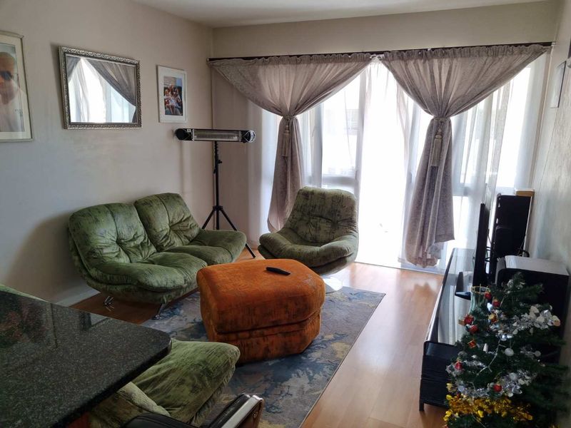 Safe & Secure! Lock up & Go! - Photo 5