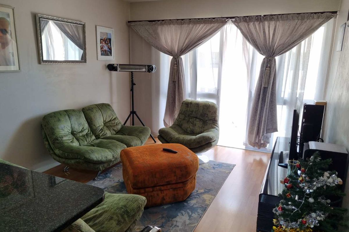 Safe & Secure! Lock up & Go! - Photo 5