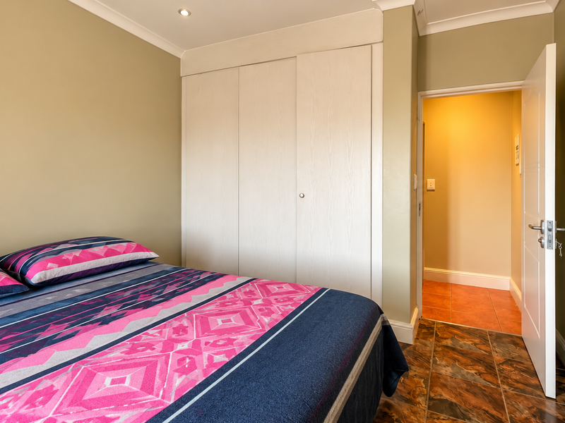 One-Bedroom Apartment for sale - Photo 5