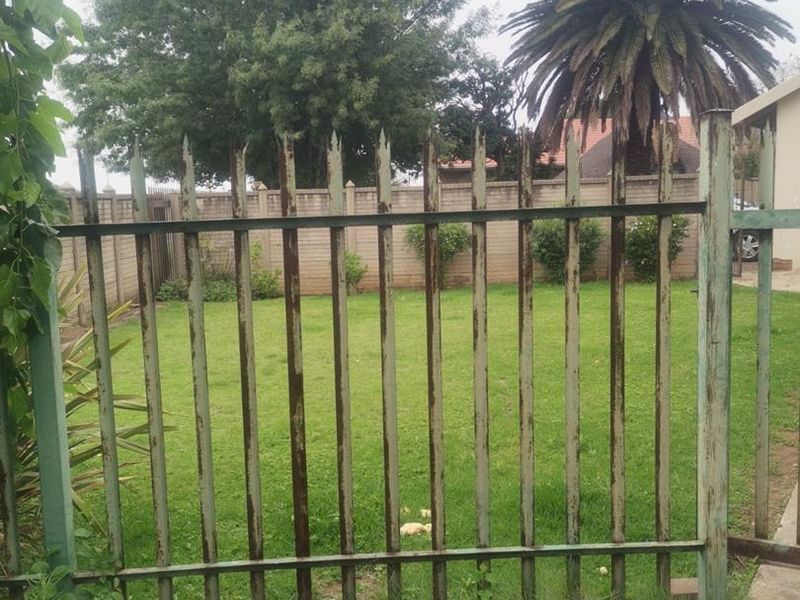 3 Bedroom House For Sale in Vanderbijlpark SE6 - Photo 10