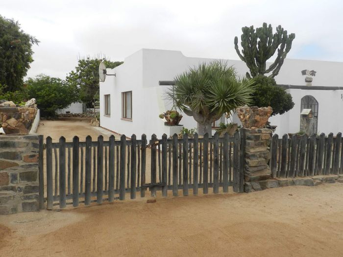 Property #2382041, House Sold in Suid Duin