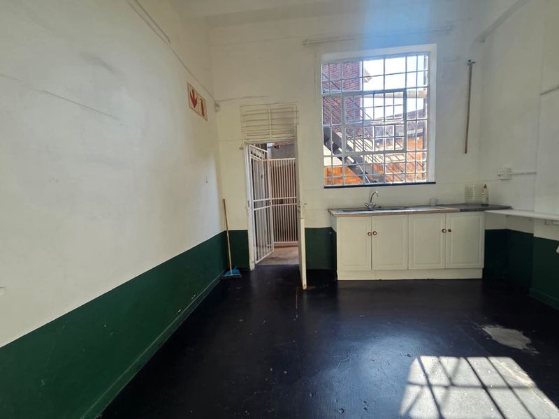 Professional Office Space To Let in Prime of Horison - Photo 9