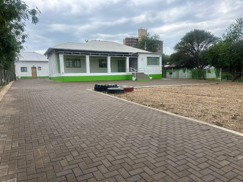 Office For Rent Windhoek West - Photo 6