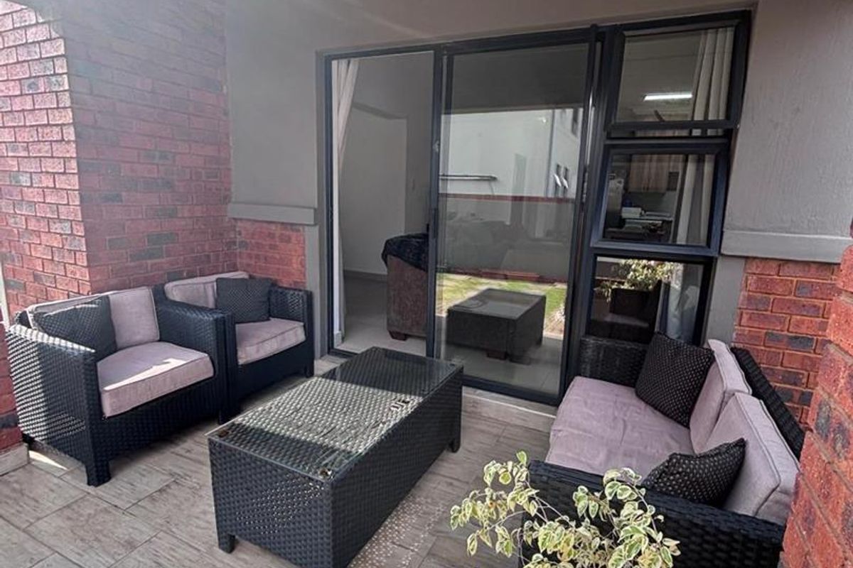 3-Bedroom Family Home in Meyersdal Nature Estate-Secure & Stylish - Photo 4