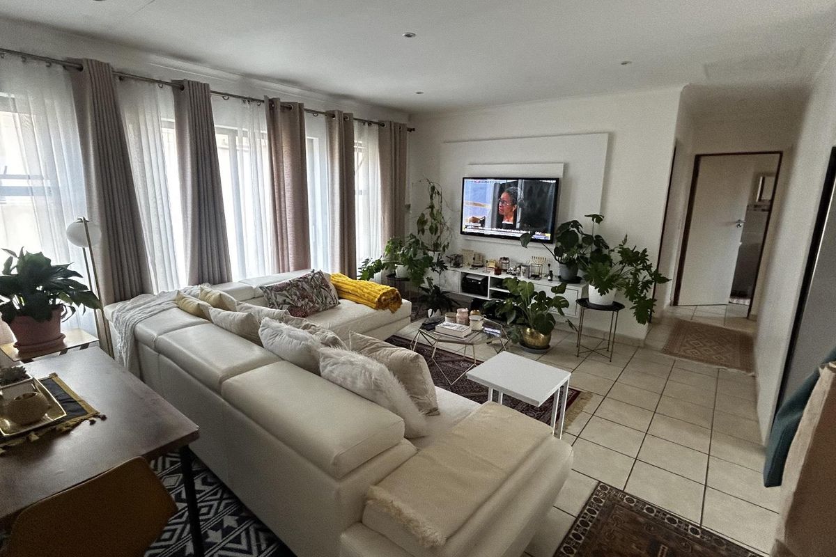 Unlock Luxury Living in Montana's Secure Complex! - Photo 5