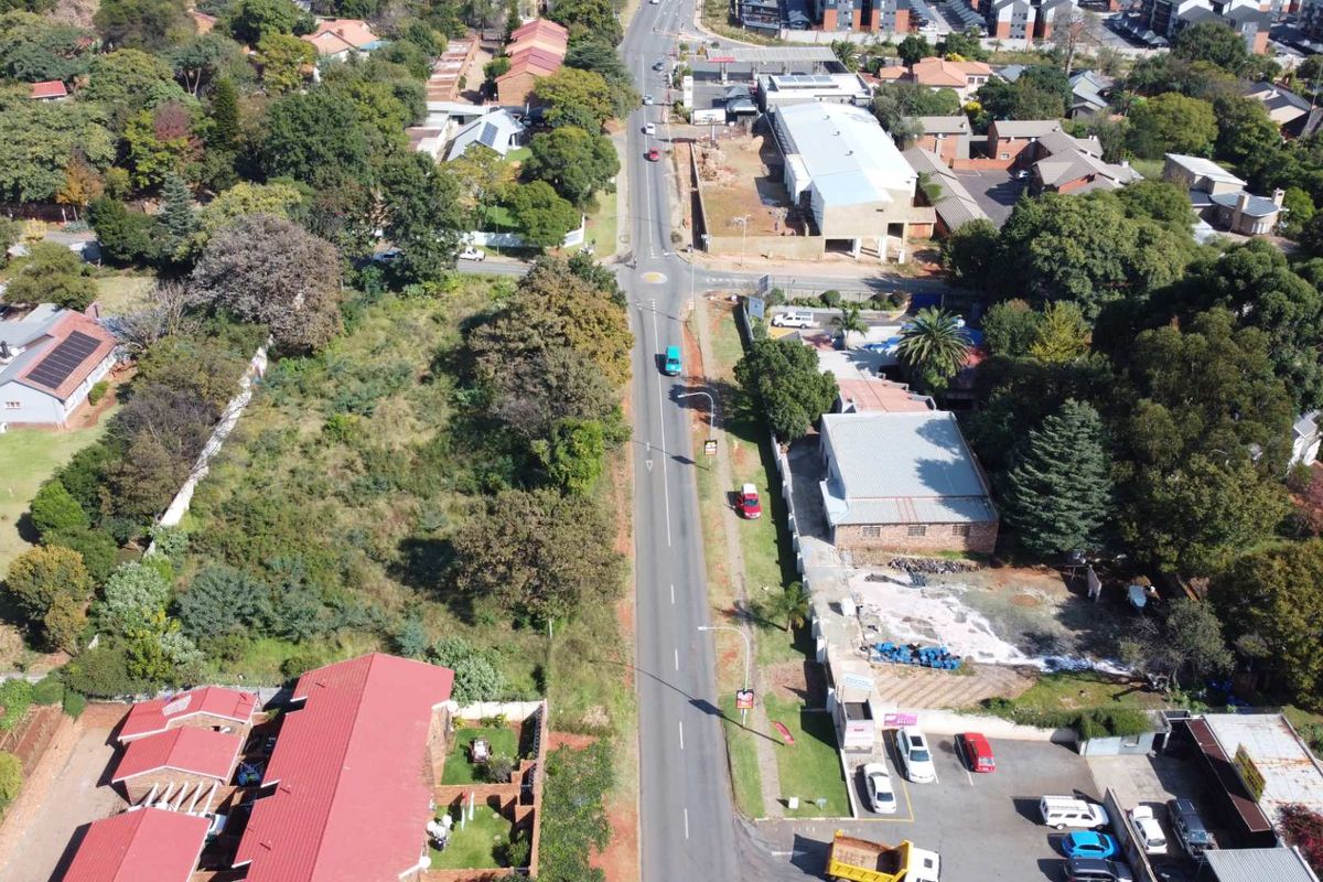 Commercial Land in Fairland on Main Road - Photo 4