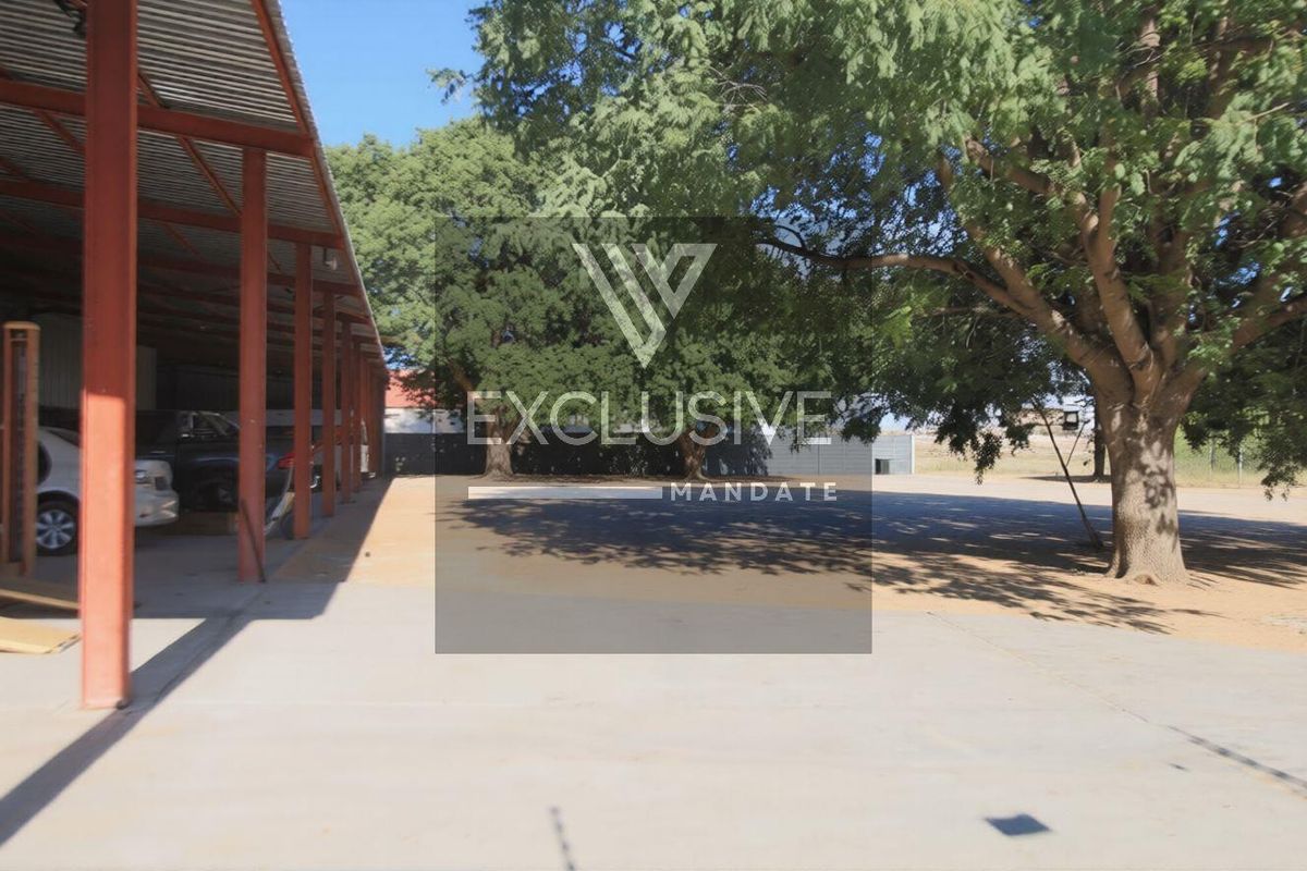 Prime Light Industrial Opportunity | Ongwediva Extension 12 - Photo 4