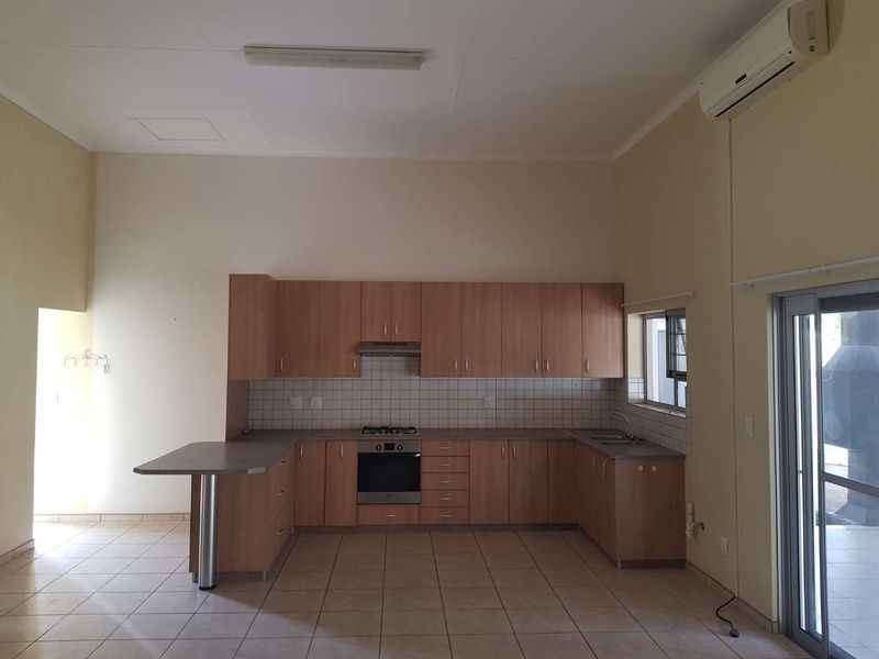 Fabiola Court Okahandja - Photo 4