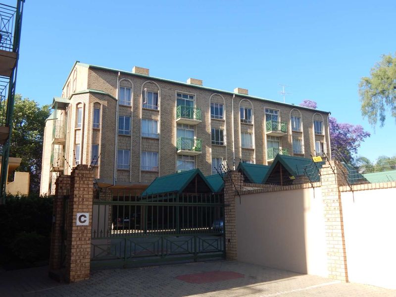Room to rent in Du South - Photo 2