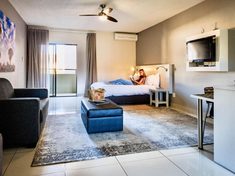 Hotel FOR SALE in Klein Windhoek - Photo 8
