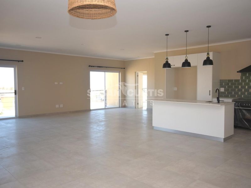 Newly built spaciouse family house on Rossmund - Photo 3