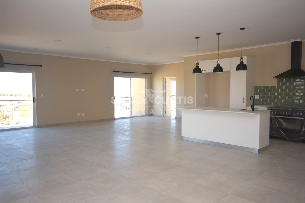 Newly built spaciouse family house on Rossmund - Photo 3