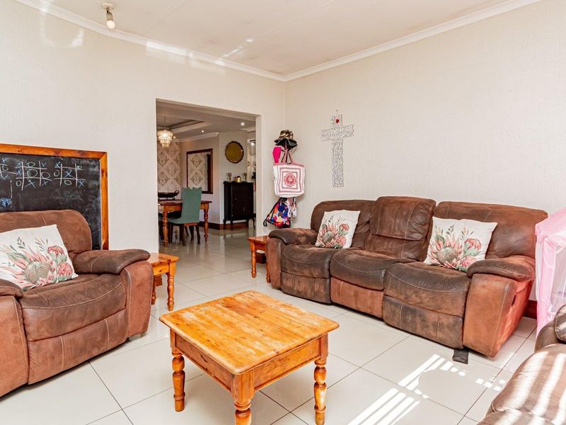 House For Sale in Randhart, Alberton - Photo 8