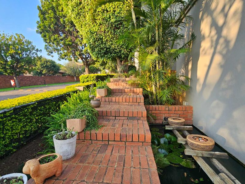 3 Bedroom House - Photo 3