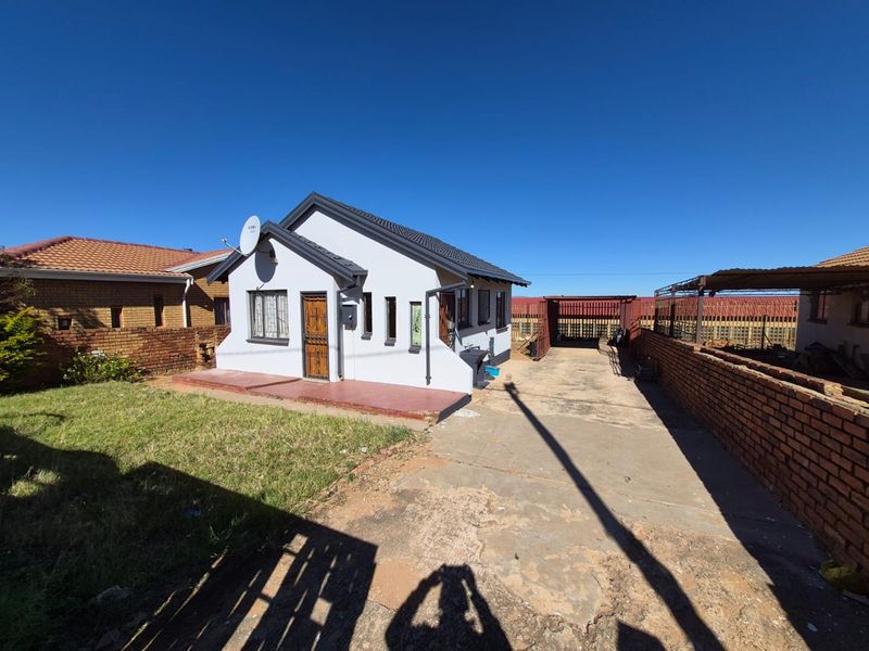 2 bedrooms house for sale in Soshanguve WW - Photo 4