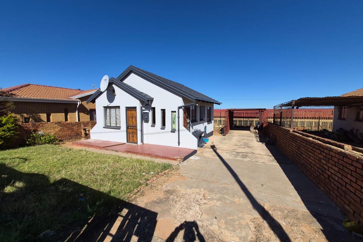 2 bedrooms house for sale in Soshanguve WW - Photo 4