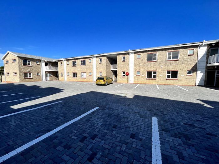 Property #2505144, Apartment Rental Monthly in Newton Park