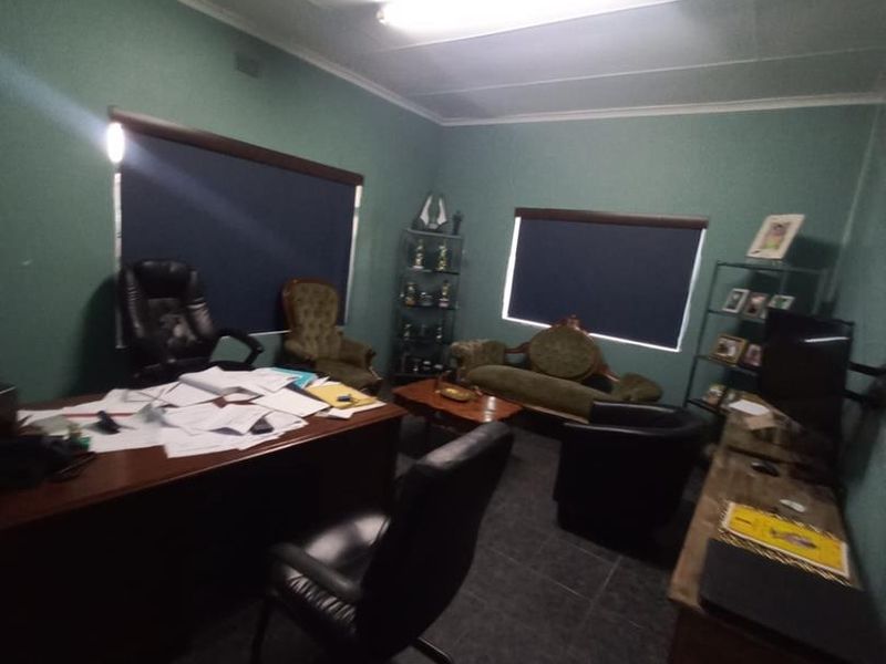 Industrial Property For Sale – Prime Investment Opportunity - Photo 3