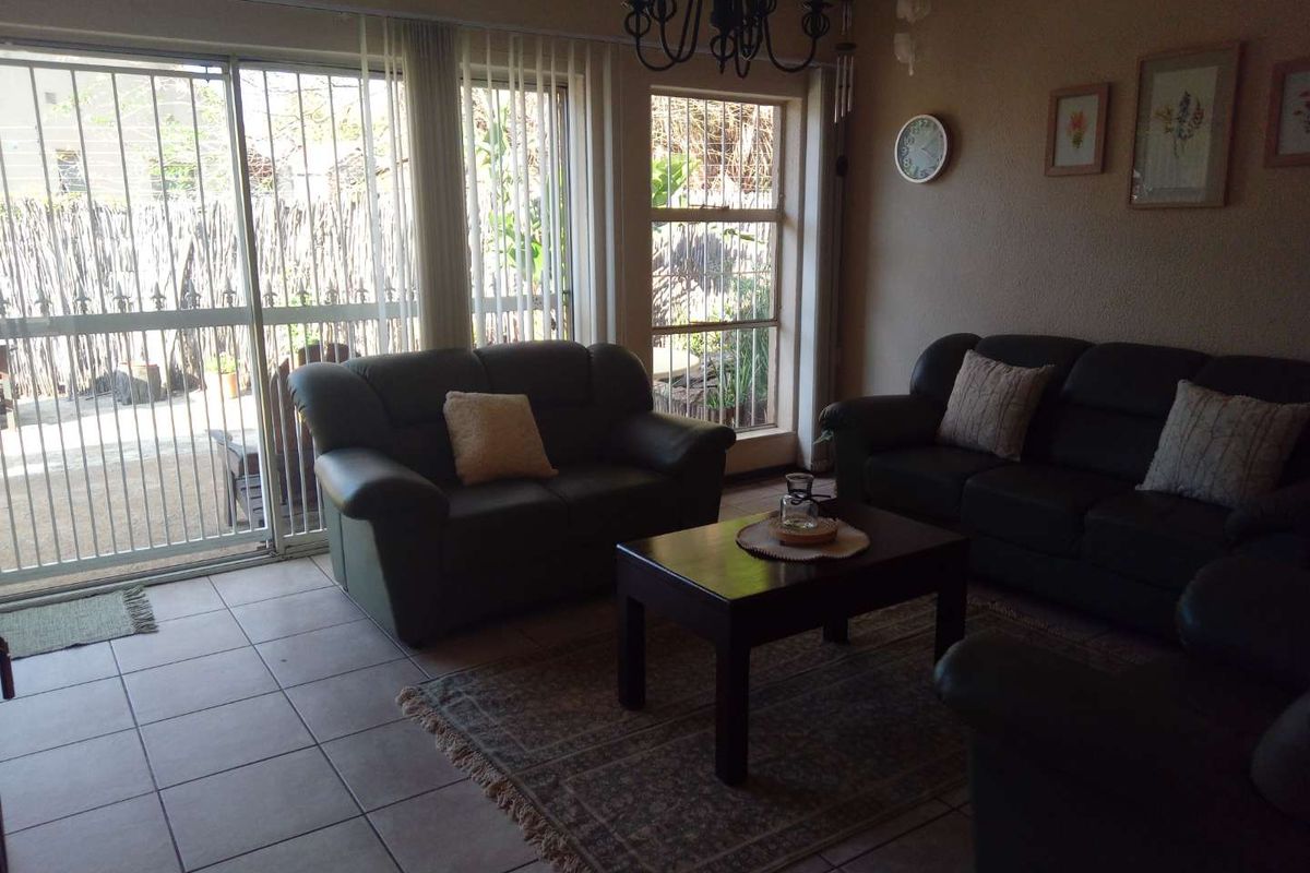 Bargain: Four Bedroom House plus Two Bedroom Cattage. - Photo 5