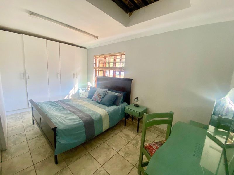Two bedroom cottage in Joostenbergvlakte - Photo 10