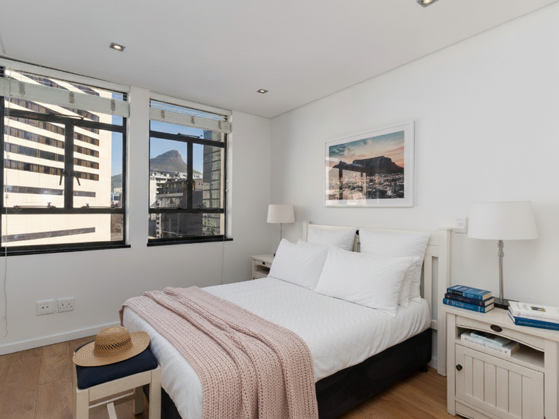 A Smart Investment Opportunity – Fully Furnished & Airbnb-Ready - Photo 7