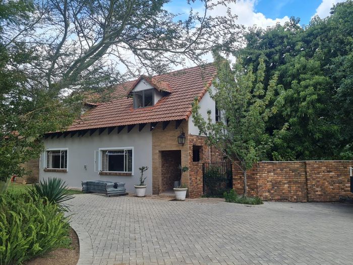 Property #2212826, House Pending Sale in Mnandi