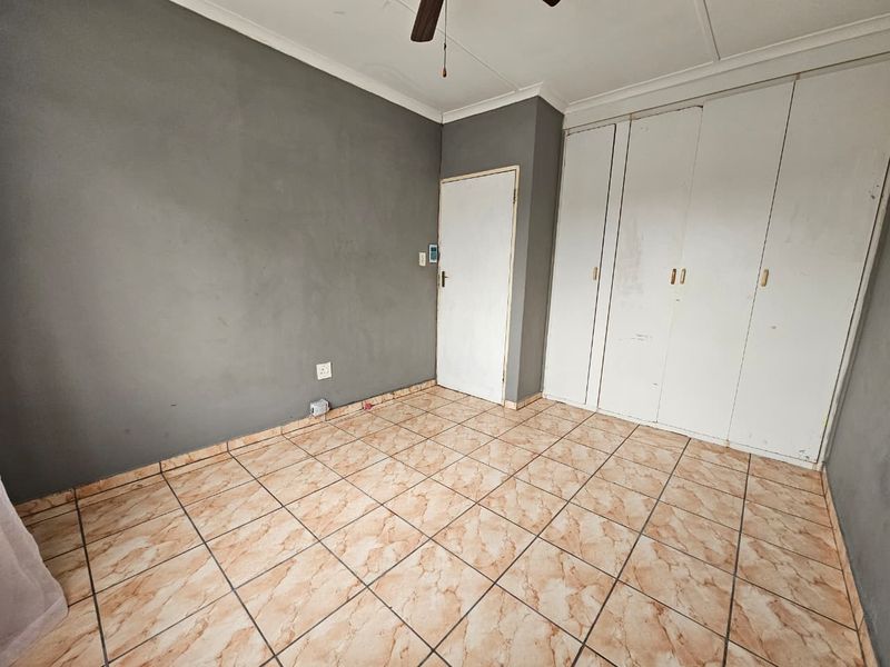 Cozy Haven Awaits! - Photo 10