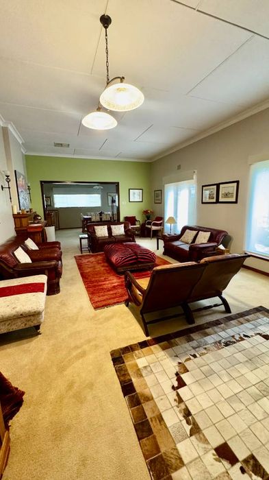 Property #2468129, House For Sale in Klein Windhoek