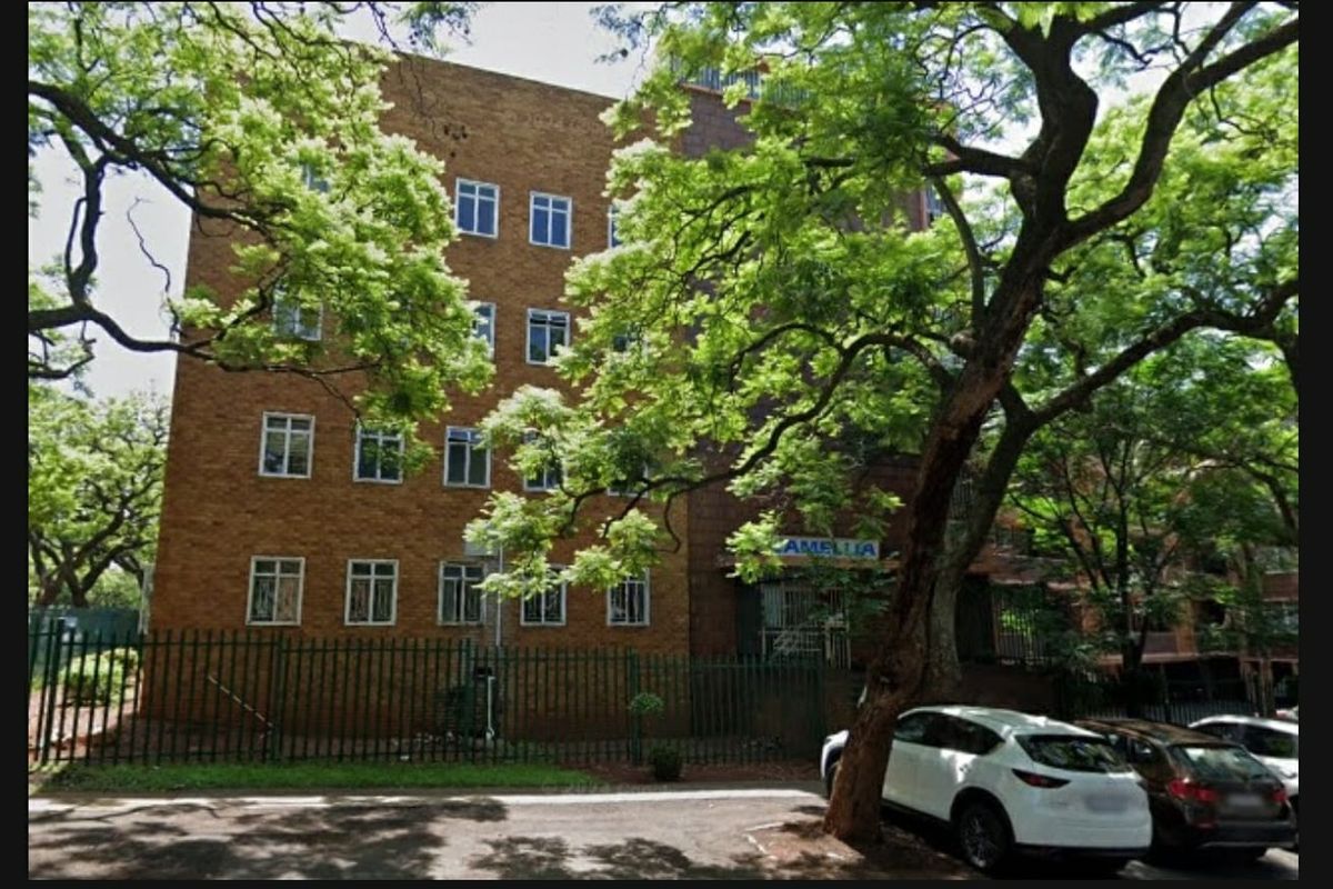 Lovely Apartment Investment - Photo 2