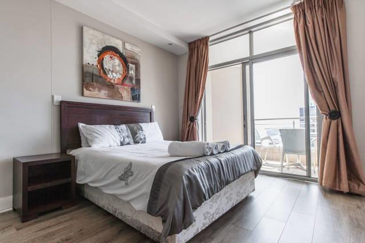 Luxury Furnished Penthouse Apartment Hydro Park, Sandton - Photo 3