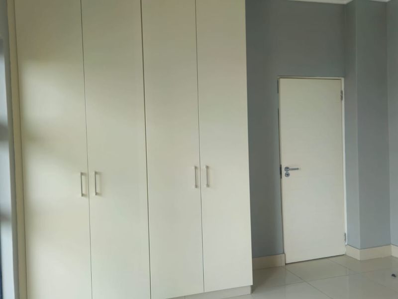 Classy 2 -Bedroom ideal for Airbnb and hotel lifestyle at Umhlanga - Photo 8