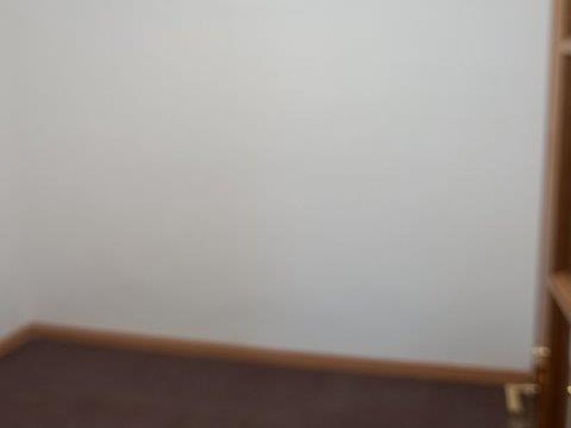 OFFICE / SHOP TO LET - SOUTHERN INDUSTRIAL - Photo 4