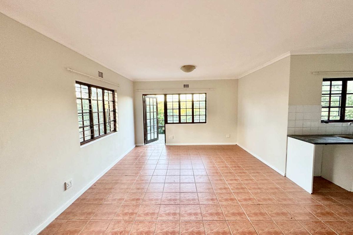 Hendra Estates - Lovely Level 2 Bedroom Home For Rent In Mount Moreland - Photo 4