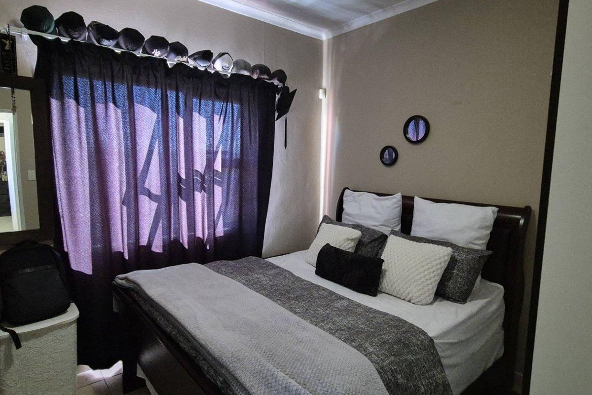 FOR SALE - YOUR NEW HOME AWAITS IN KHOMASDAL! - Photo 5