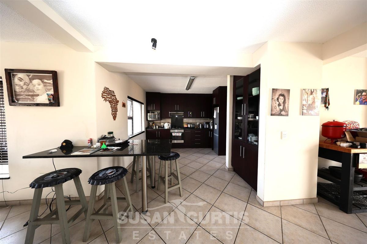 3-Level Duplex Townhouse with Sea & Dune Views - Photo 5
