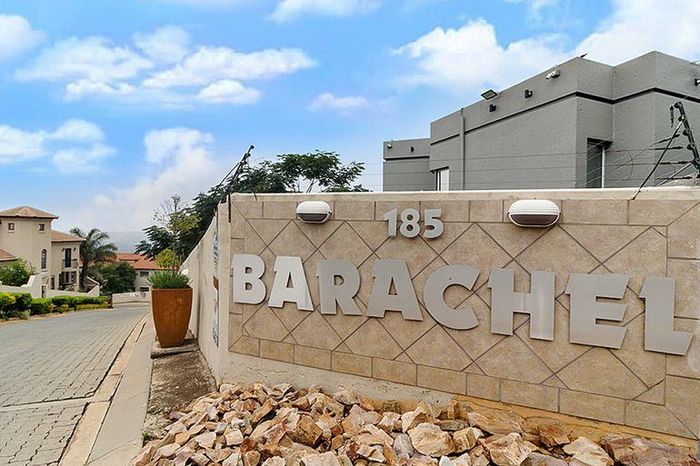 Property #2188856, Apartment For Sale in Constantia Kloof