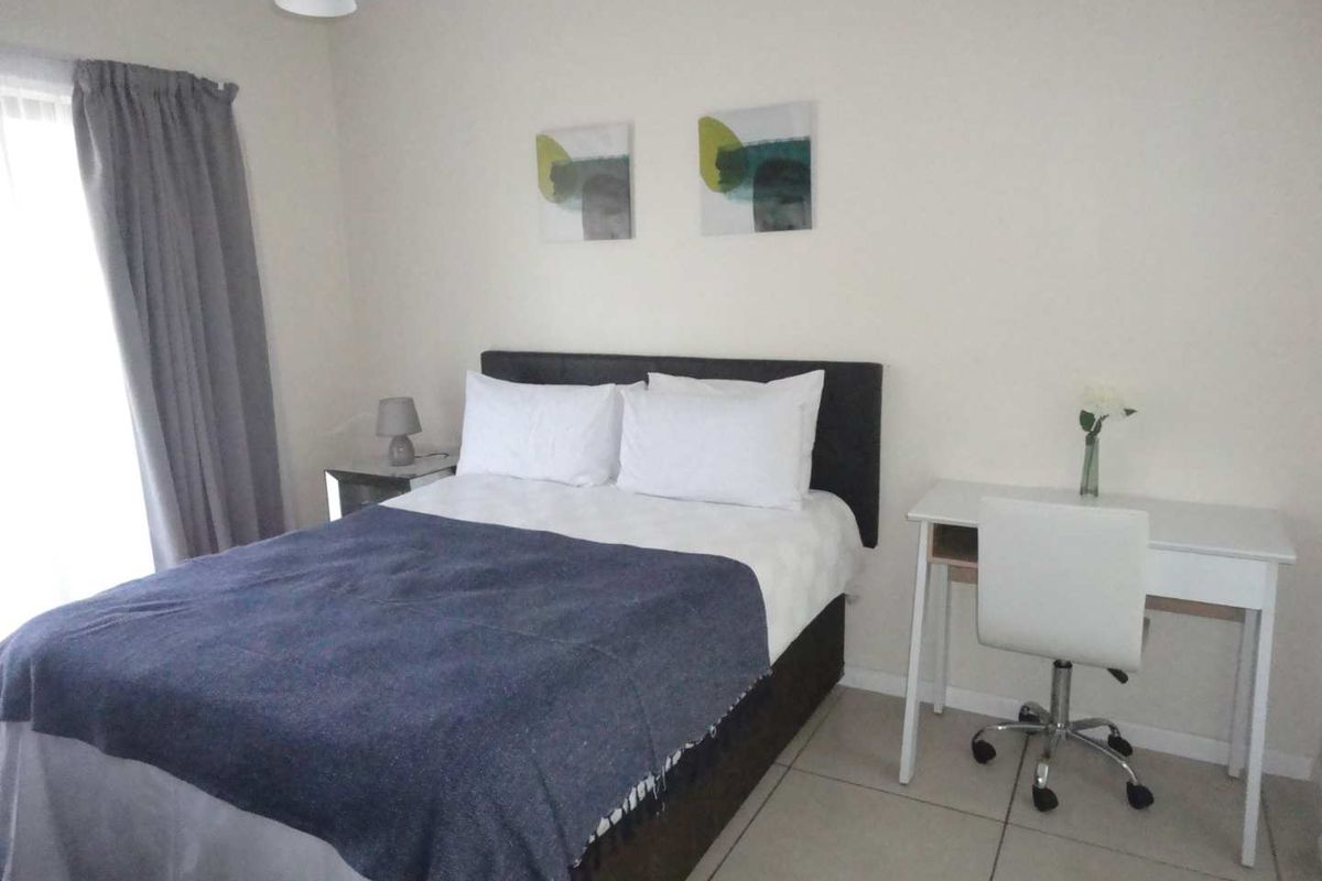 INVESTORS DELIGHT TOP TWO BED TWO BATH - Photo 5