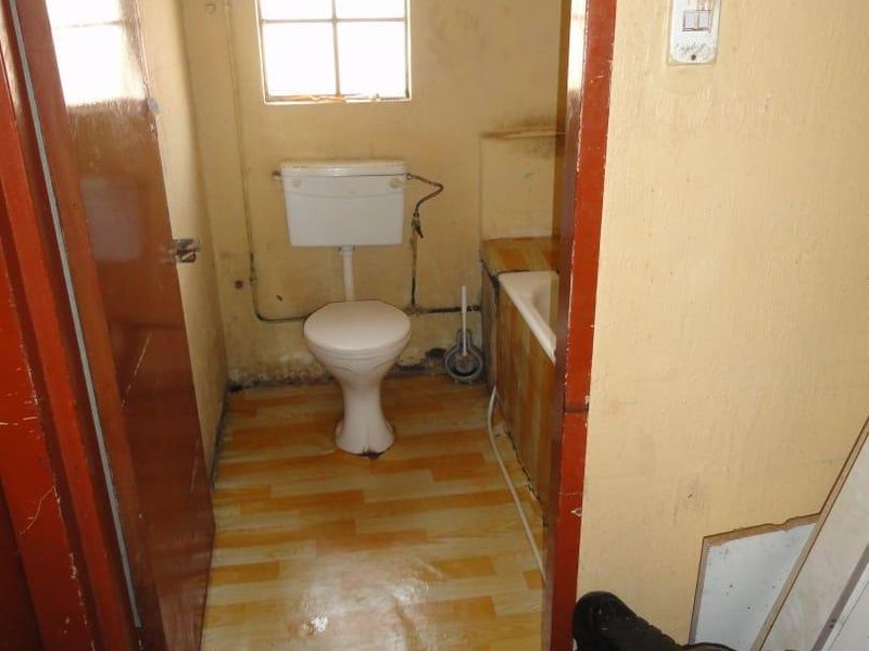 Spacious 2 bedroom maisonette located in Salberau, Elsies River - Photo 6