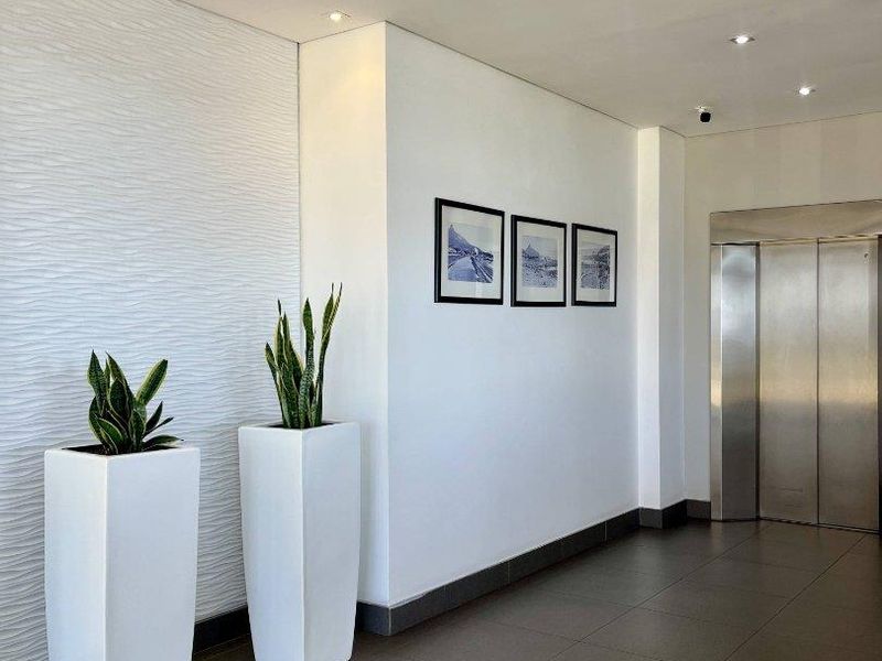 VIEWS FOREVER - Photo 3