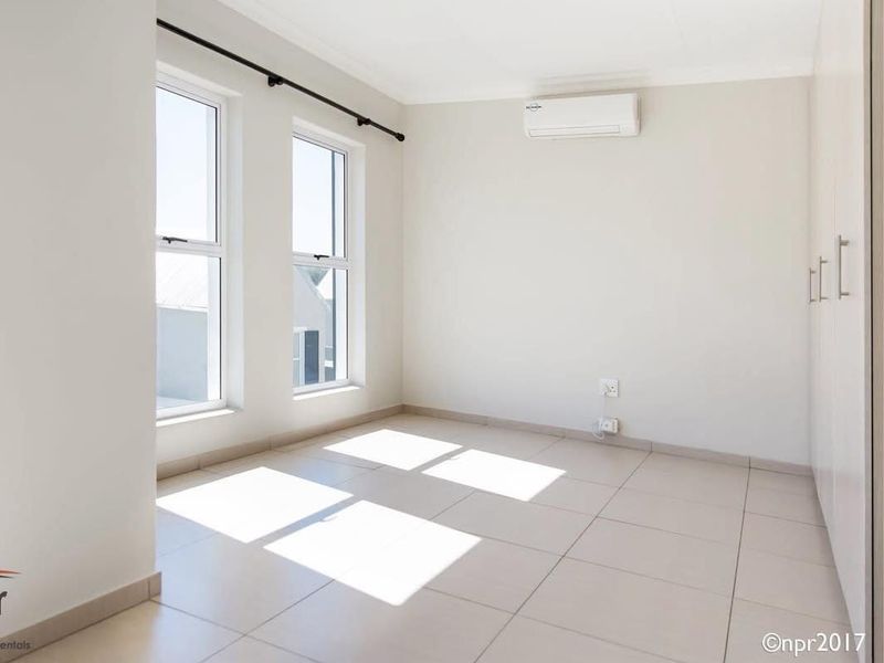 2 Bedroom Unit in Le Mont Complex, Avis - Photo 4