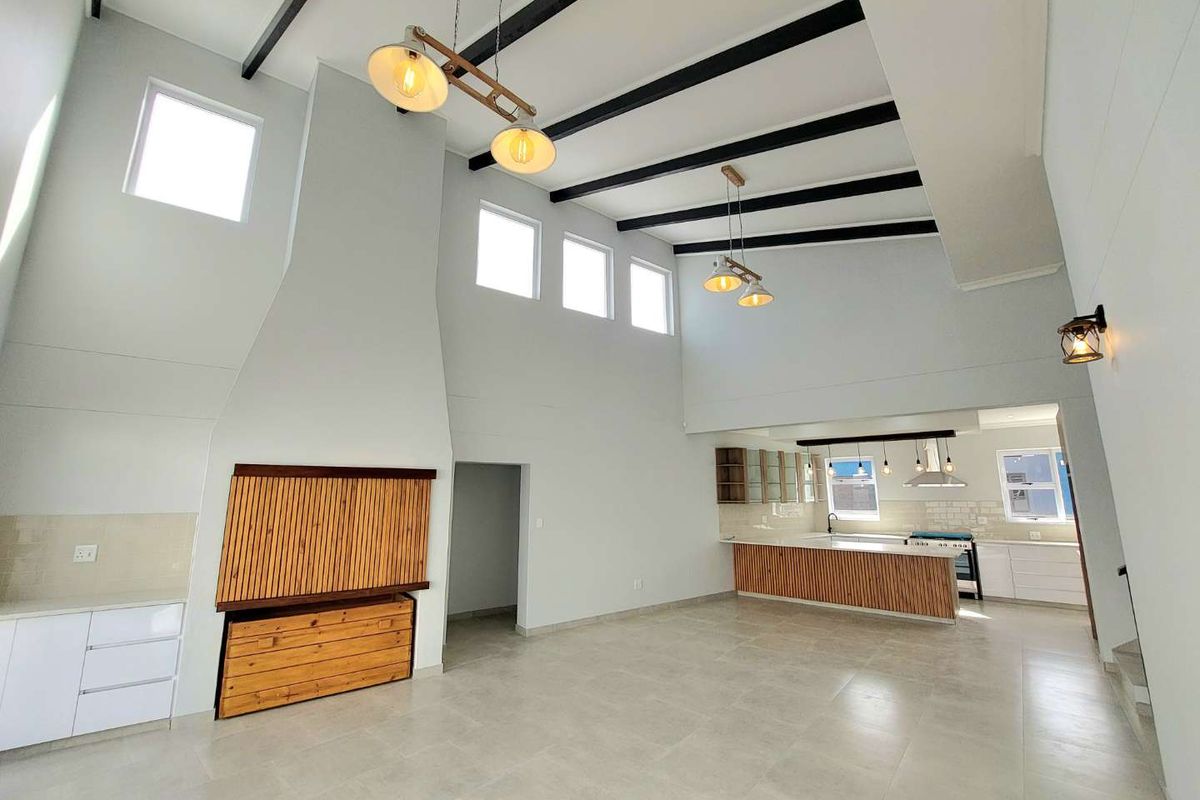 Luxury Living: New Build with Breathtaking Sea Views - Photo 4