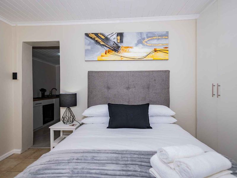 Urban Oaks Guest House - Photo 5